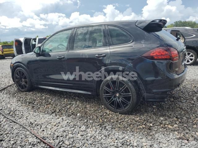 Photo 11 of 2013 PORSCHE CAYENNE GTS N/A (VIN WP1AD2A20DLA77703)