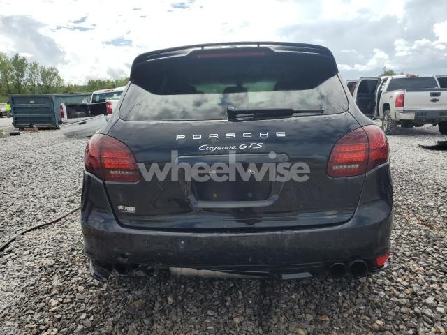 Photo 4 of 2013 PORSCHE CAYENNE GTS N/A (VIN WP1AD2A20DLA77703)