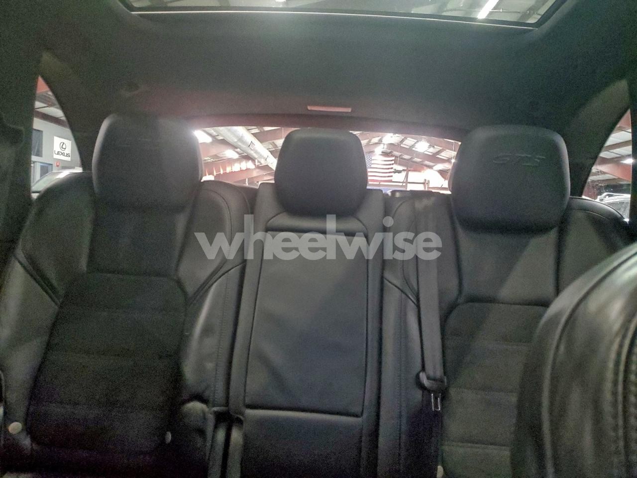 Photo 10 of 2016 PORSCHE CAYENNE GTS (VIN WP1AD2A20GLA76040)