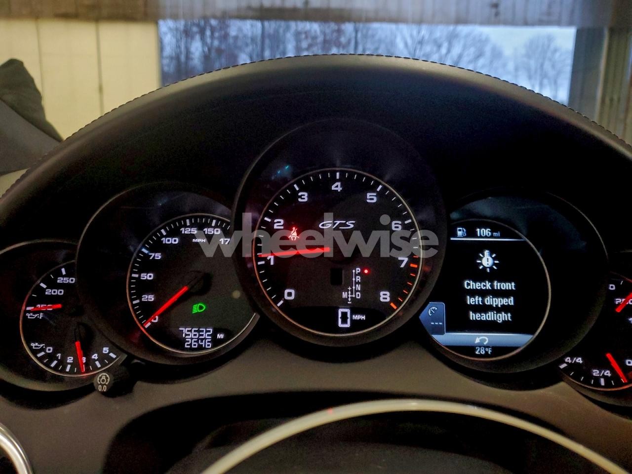 Photo 9 of 2016 PORSCHE CAYENNE GTS (VIN WP1AD2A20GLA76040)