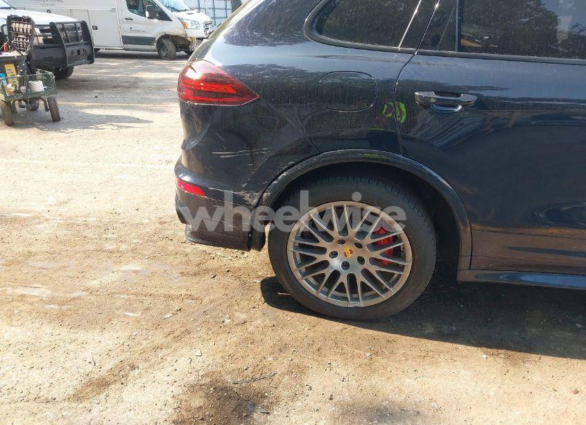 Photo 6 of 2016 Porsche Cayenne GTS (VIN WP1AD2A24GLA76719)