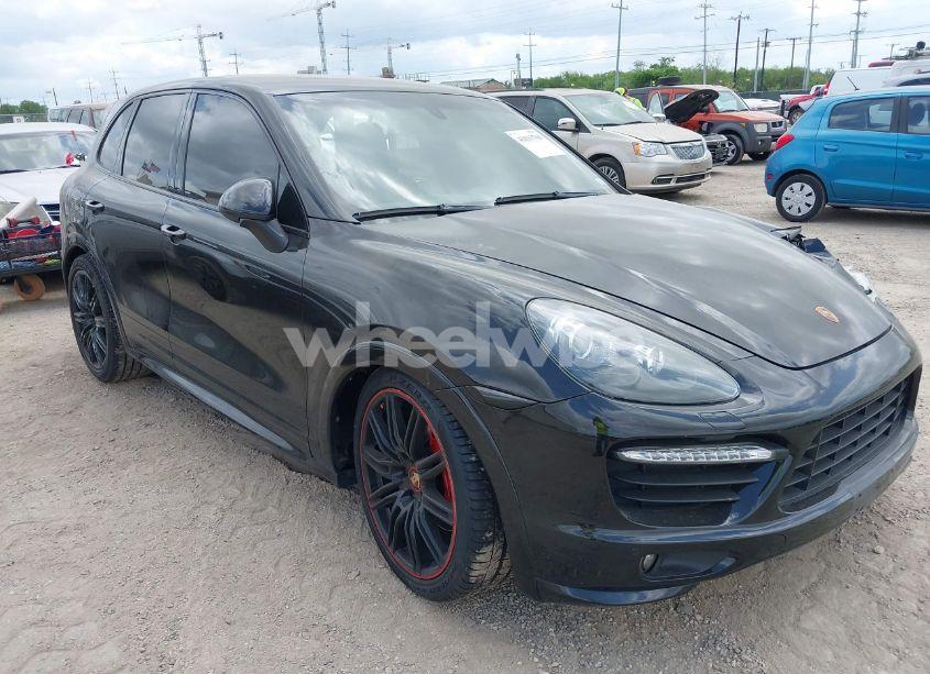 2014 Porsche Cayenne GTS (VIN WP1AD2A25ELA71350) main photo