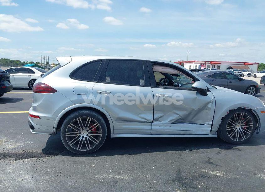 Photo 6 of 2016 Porsche Cayenne GTS (VIN WP1AD2A27GLA76018)