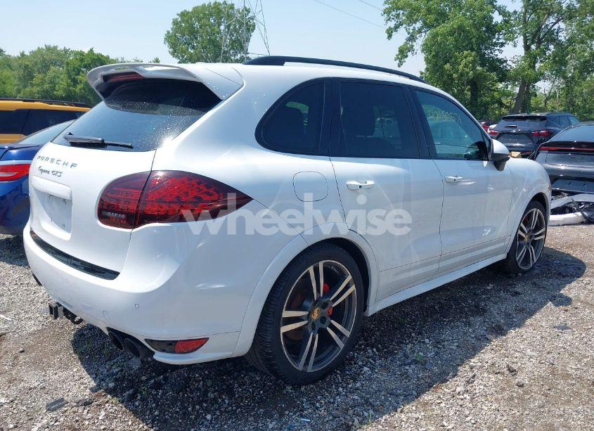 Photo 4 of 2013 Porsche Cayenne GTS (VIN WP1AD2A29DLA78798)