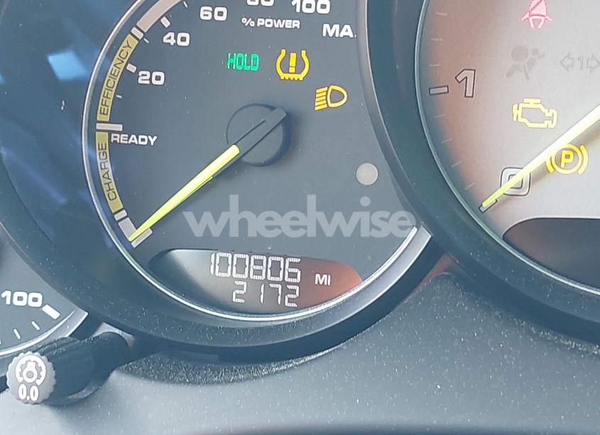 Photo 15 of 2016 Porsche Cayenne E-HYBRID S (VIN WP1AE2A27GLA59572)