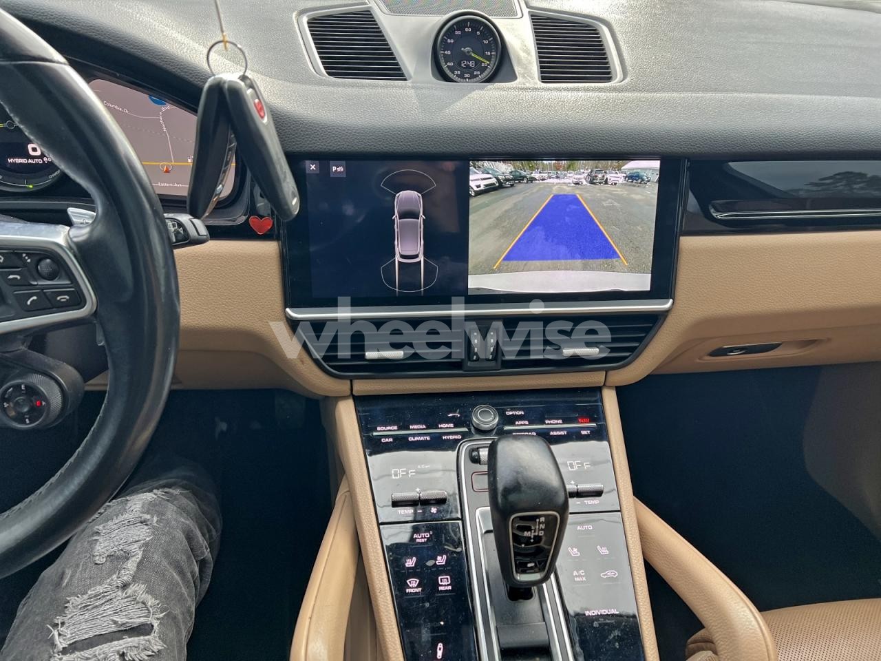 Photo 10 of 2019 PORSCHE CAYENNE SE HYBRID (VIN WP1AE2AY2KDA51063)