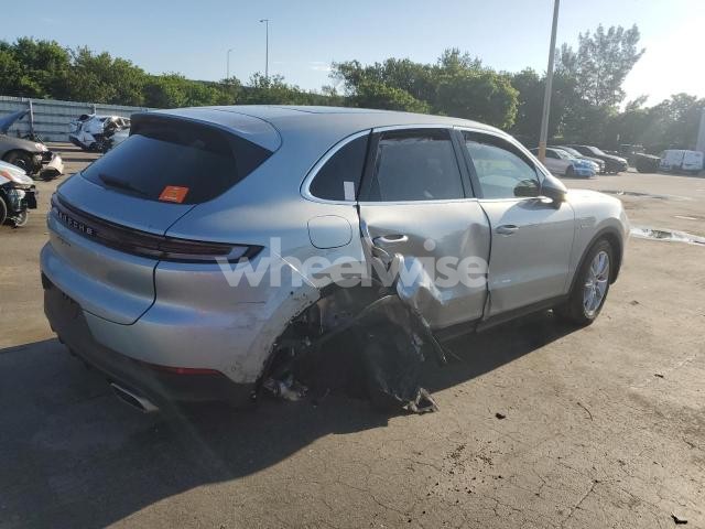 Photo 13 of 2024 PORSCHE CAYENNE E-HYBRID (VIN WP1AE2AY9RDA29409)