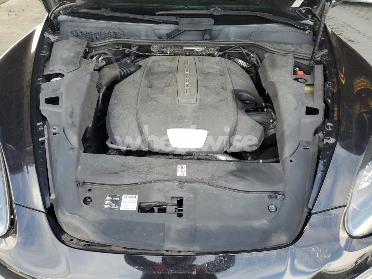 Photo 12 of 2014 PORSCHE CAYENNE N/A (VIN WP1AF2A24ELA43016)