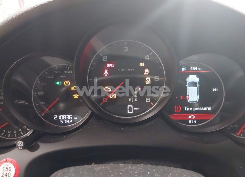 Photo 7 of 2014 Porsche Cayenne DIESEL/DIESEL PLATINUM EDITION (VIN WP1AF2A25ELA45518)