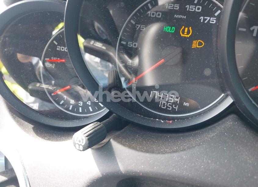 Photo 15 of 2013 Porsche Cayenne DIESEL (VIN WP1AF2A26DLA30573)