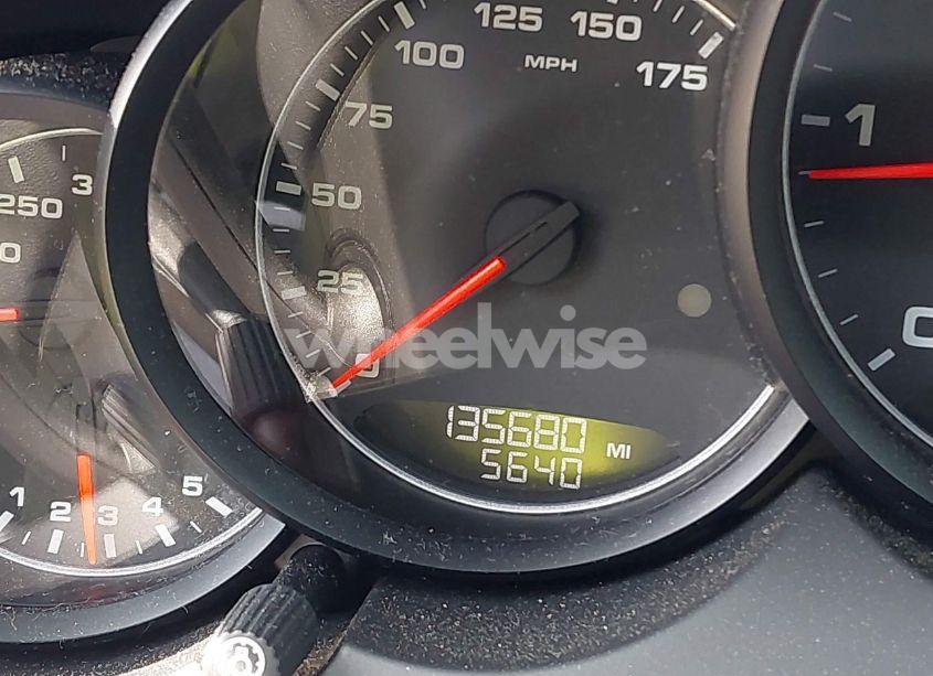 Photo 15 of 2013 Porsche Cayenne DIESEL (VIN WP1AF2A28DLA41638)