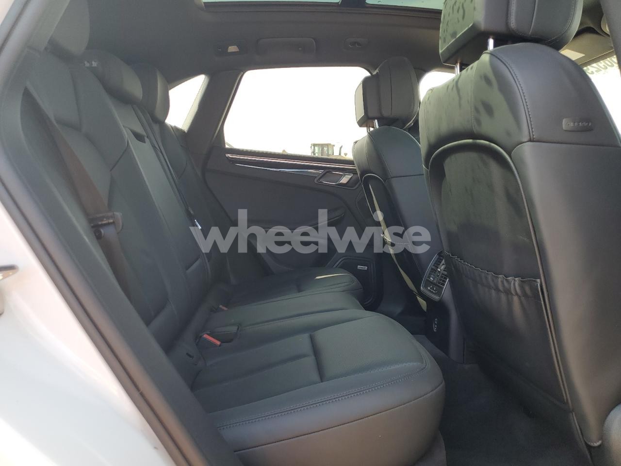 Photo 10 of 2023 PORSCHE MACAN S (VIN WP1AG2A57PLB36848)