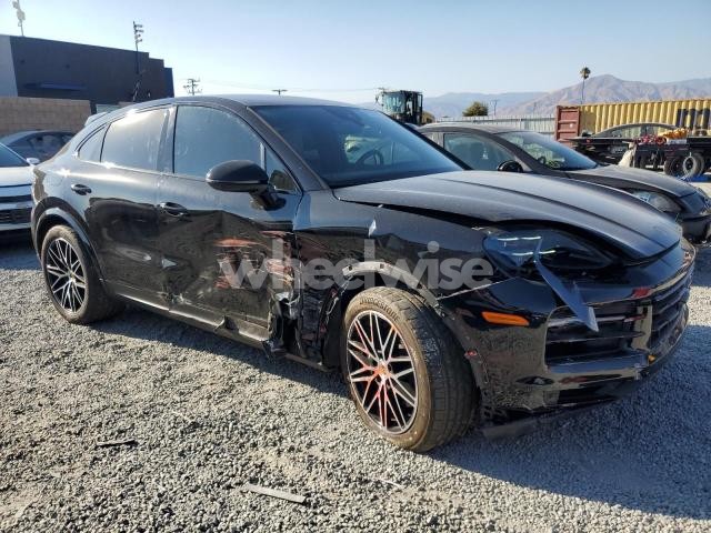 Photo 3 of 2024 PORSCHE CAYENNE COUPE N/A (VIN WP1BA2AY6RDA53389)