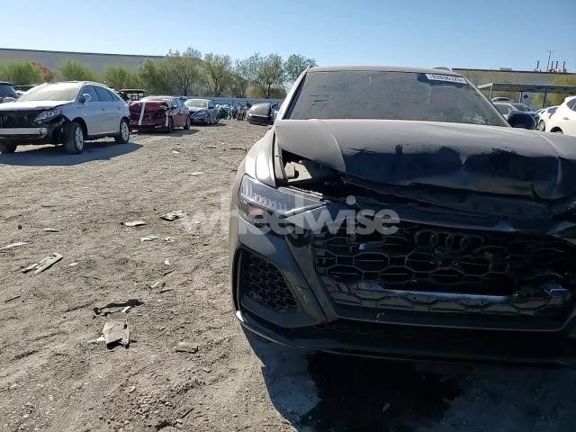 Photo 8 of 2021 AUDI RS Q8 (VIN WU1ARBF1XMD037936)