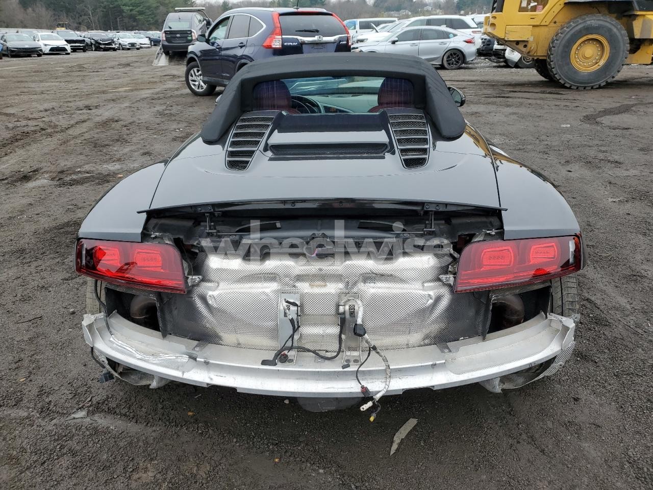 Photo 6 of 2012 AUDI R8 5.2 QUATTRO (VIN WUATNAFG1CN001287)