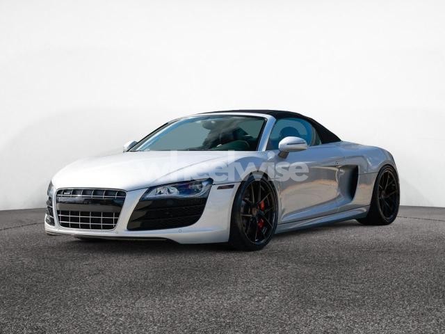 Photo 2 of 2011 AUDI R8 5.2 QUATTRO (VIN WUAVNAFGXBN000629)