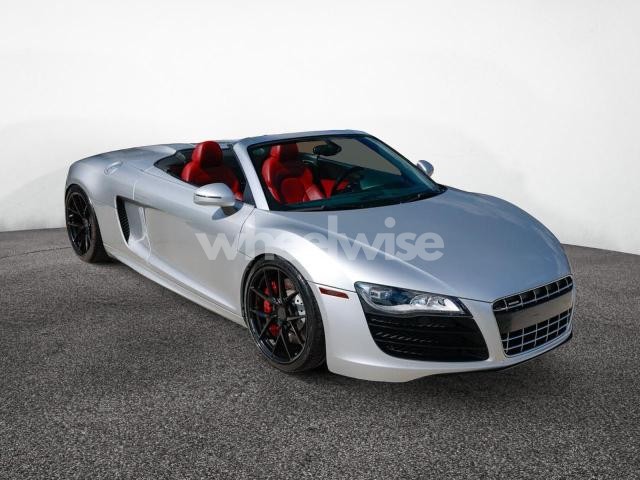 Photo 3 of 2011 AUDI R8 5.2 QUATTRO (VIN WUAVNAFGXBN000629)