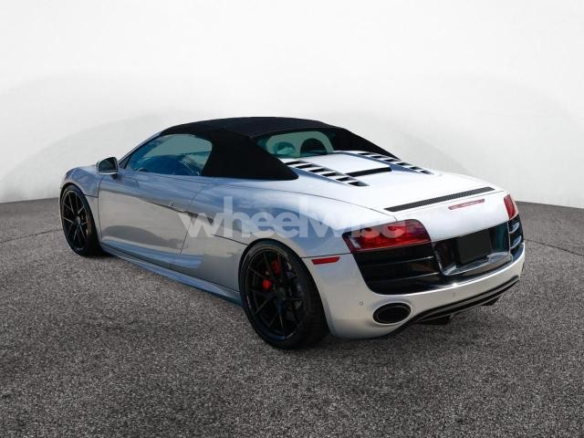 Photo 9 of 2011 AUDI R8 5.2 QUATTRO (VIN WUAVNAFGXBN000629)