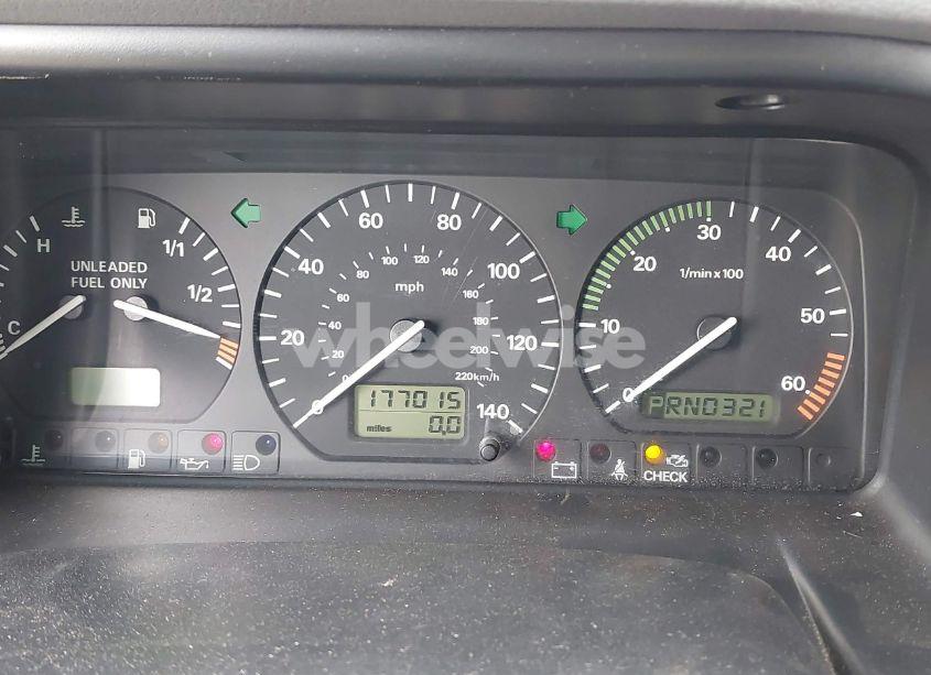 Photo 7 of 1999 Volkswagen Eurovan MV (VIN WV2MH2701XH001411)