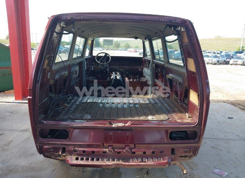 Photo 6 of 1991 Volkswagen Vanagon BUS (VIN WV2YB0258MG004799)