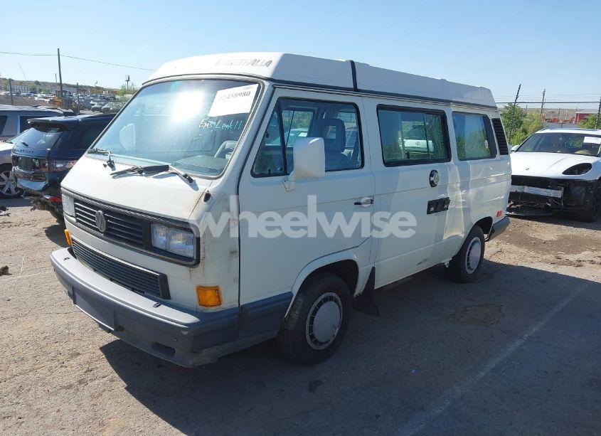 Photo 2 of 1990 Volkswagen Vanagon CAMPMOBILE (VIN WV2ZB0251LH069524)