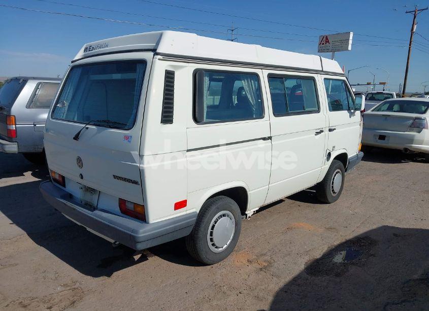 Photo 4 of 1990 Volkswagen Vanagon CAMPMOBILE (VIN WV2ZB0251LH069524)