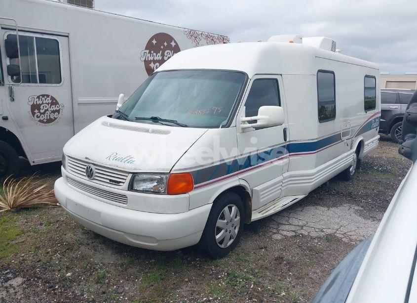 Photo 2 of 1997 Volkswagen Eurovan (VIN WV3AH8706VH122448)