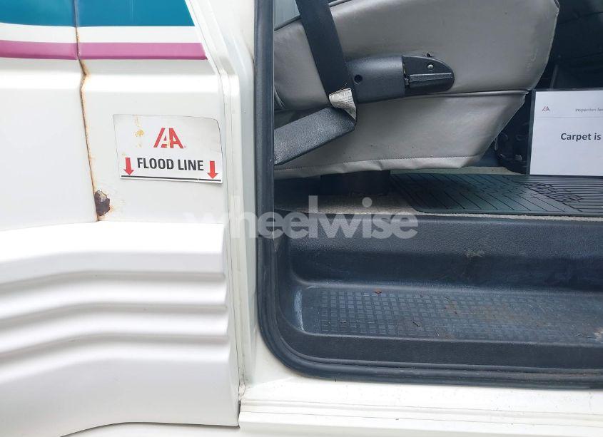 Photo 6 of 1997 Volkswagen Eurovan (VIN WV3AH8706VH122448)