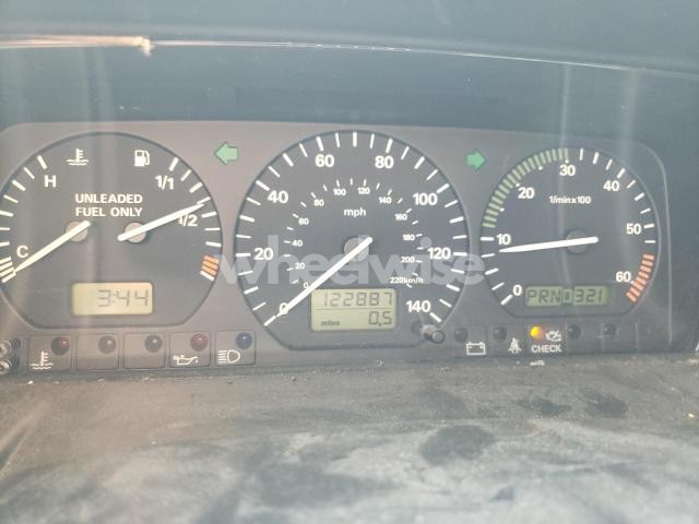 Photo 3 of 1997 VOLKSWAGEN EUROVAN (VIN WV3AH8709VH082723)