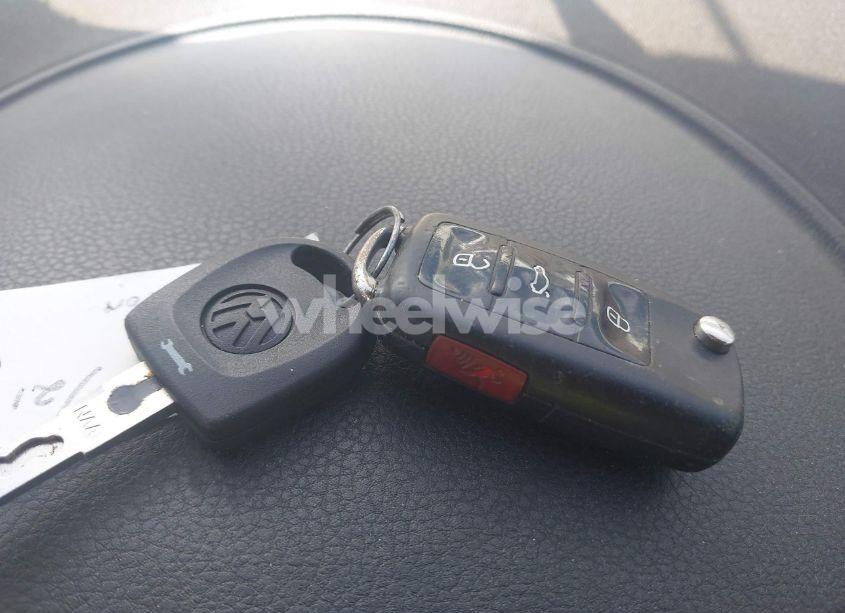 Photo 11 of 2014 Volkswagen Tiguan SE (VIN WVGAV3AX0EW598528)