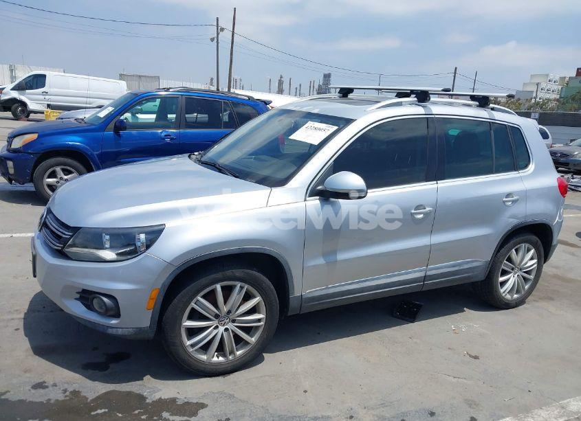 Photo 14 of 2014 Volkswagen Tiguan SEL (VIN WVGAV3AX2EW557480)