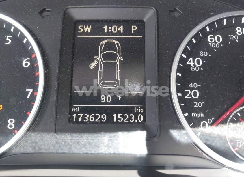 Photo 15 of 2014 Volkswagen Tiguan S (VIN WVGAV3AX5EW580879)