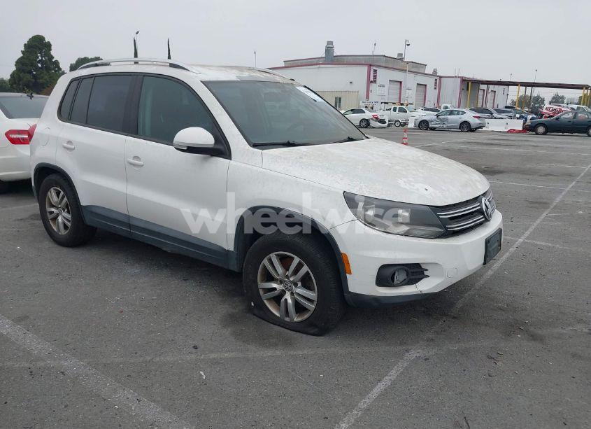 2014 Volkswagen Tiguan S (VIN WVGAV3AX7EW507156) main photo