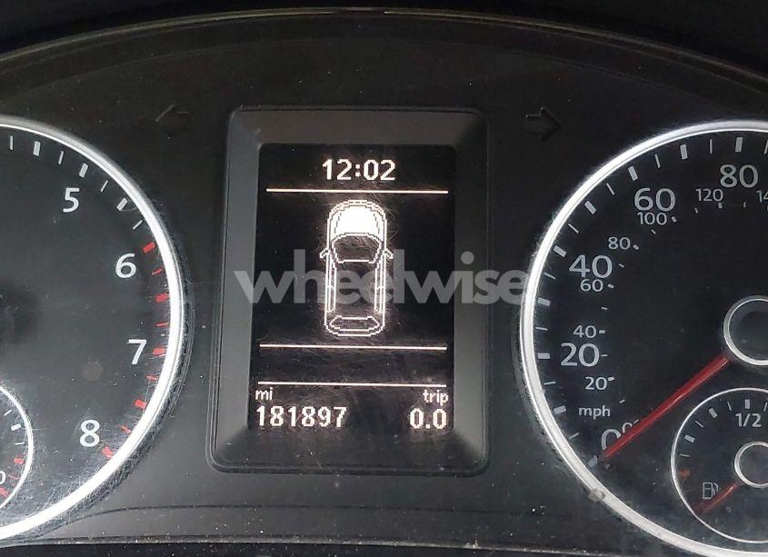 Photo 15 of 2014 Volkswagen Tiguan S (VIN WVGAV3AX7EW507156)