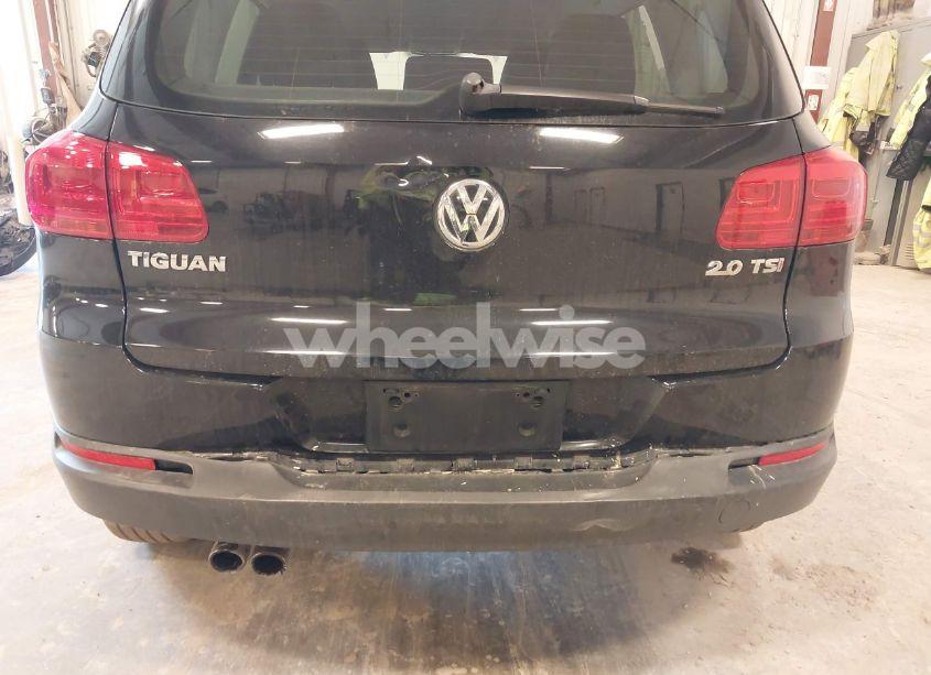 Photo 6 of 2014 Volkswagen Tiguan S (VIN WVGAV3AX9EW614094)