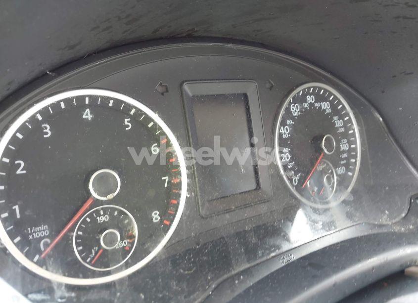 Photo 15 of 2014 Volkswagen Tiguan SE (VIN WVGAV3AXXEW507569)