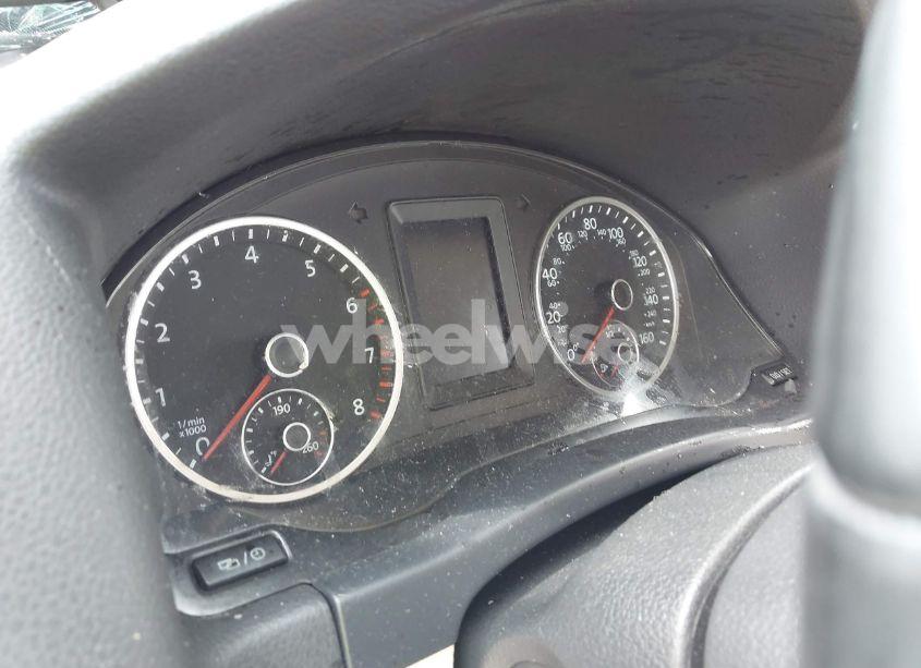 Photo 7 of 2014 Volkswagen Tiguan SE (VIN WVGAV3AXXEW507569)