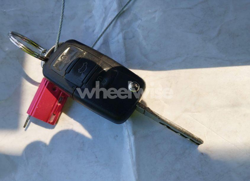 Photo 11 of 2009 Volkswagen Tiguan S/SE/SEL (VIN WVGAV75N19W504095)