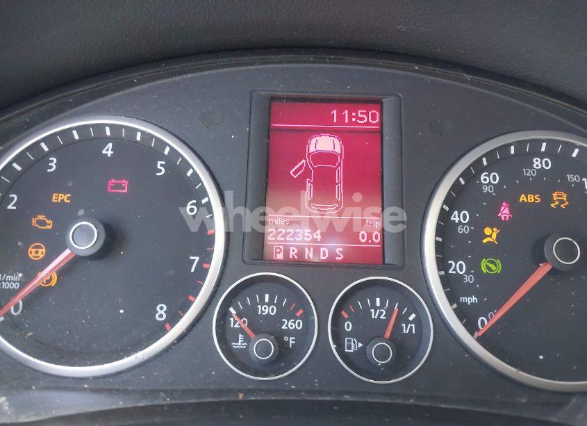 Photo 7 of 2009 Volkswagen Tiguan S/SE/SEL (VIN WVGAV75N19W504095)