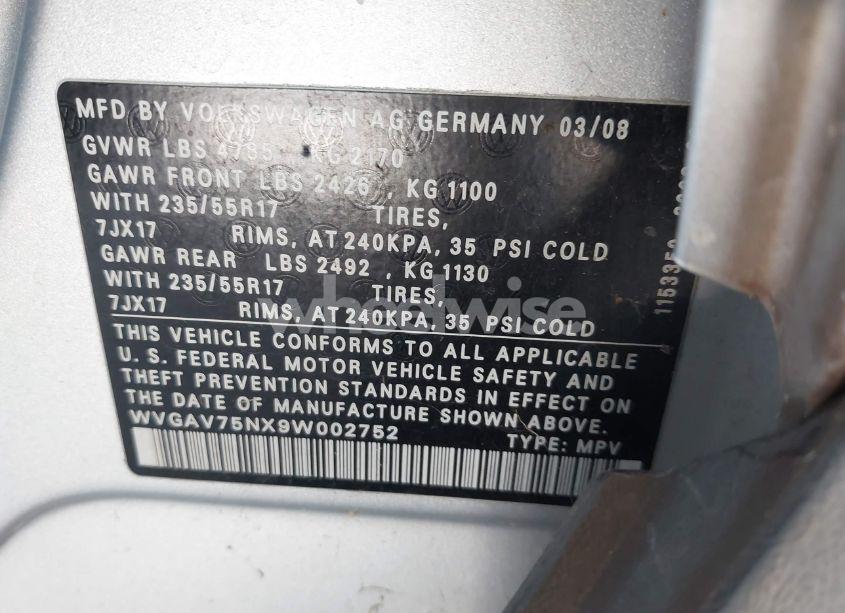 Photo 9 of 2009 Volkswagen Tiguan S/SE/SEL (VIN WVGAV75NX9W002752)