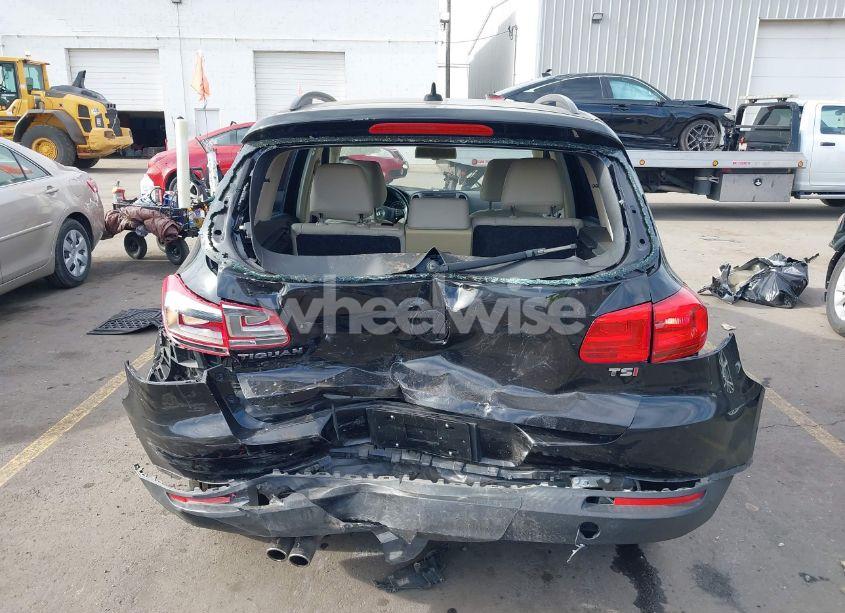 Photo 16 of 2017 Volkswagen Tiguan 2.0T S (VIN WVGAV7AX1HW507472)