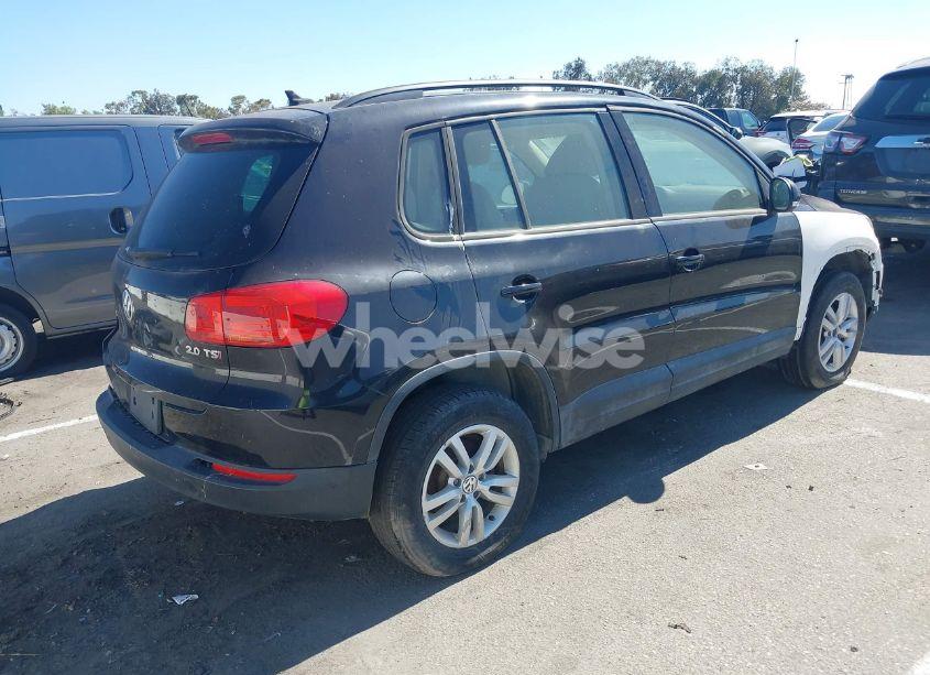 Photo 4 of 2017 Volkswagen Tiguan 2.0T S (VIN WVGAV7AX2HK000068)