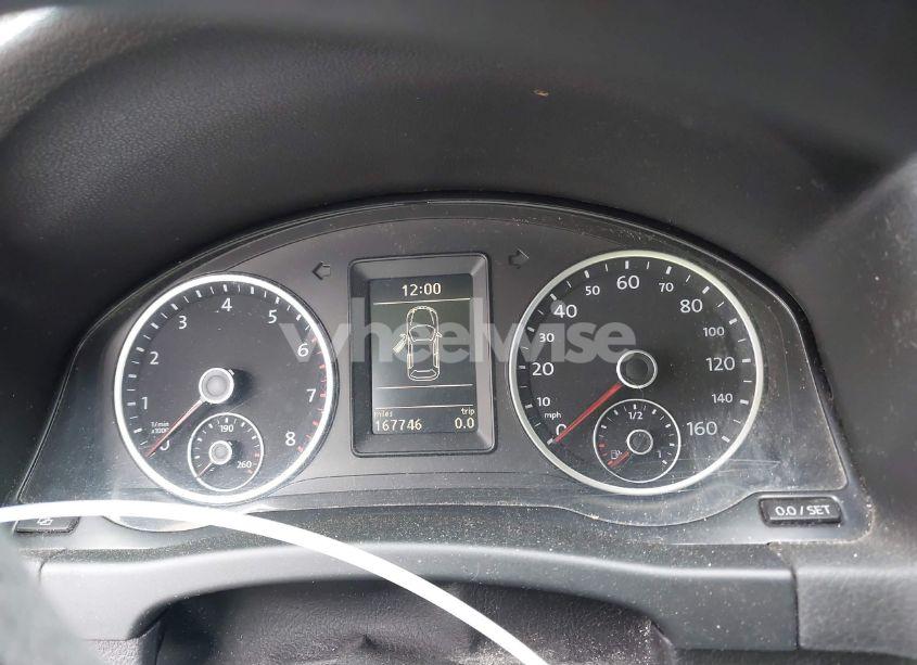 Photo 7 of 2012 Volkswagen Tiguan S (VIN WVGAV7AX4CW546713)