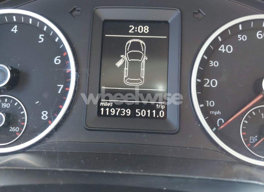 Photo 7 of 2012 Volkswagen Tiguan S (VIN WVGAV7AX4CW603198)