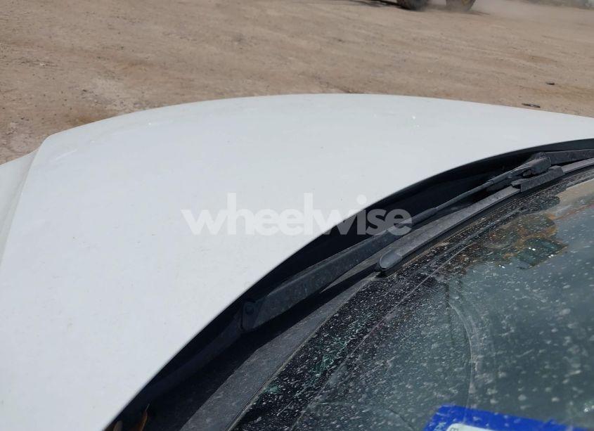 Photo 6 of 2018 Volkswagen Tiguan LIMITED 2.0T (VIN WVGAV7AX4JK004631)