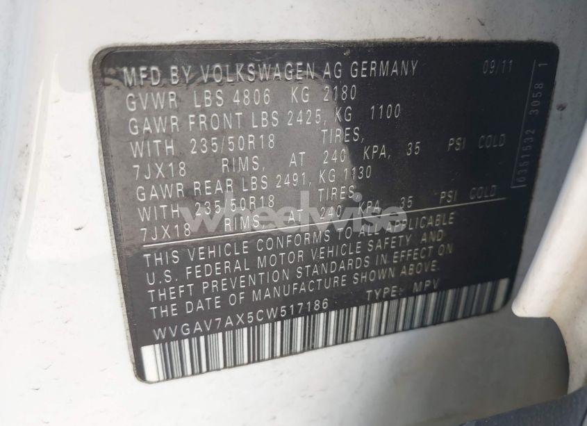 Photo 9 of 2012 Volkswagen Tiguan SE (VIN WVGAV7AX5CW517186)