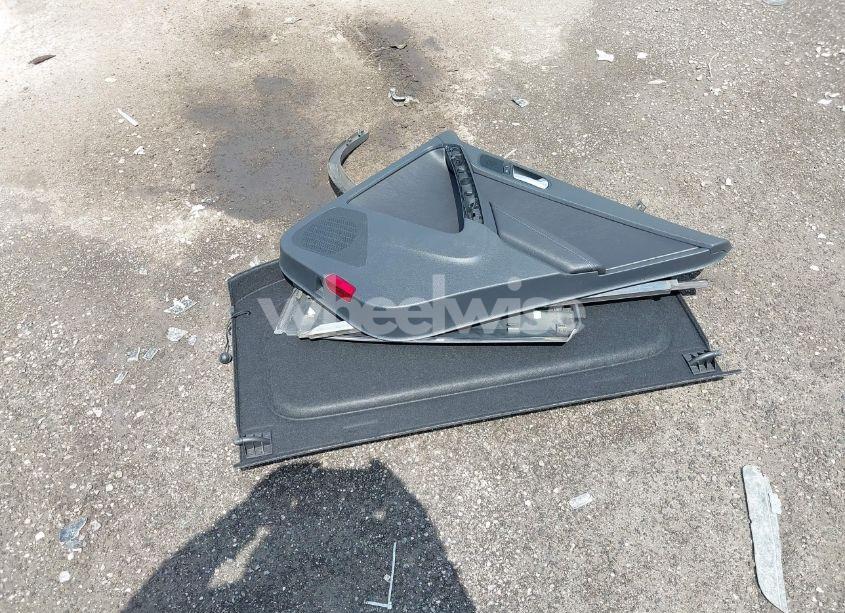 Photo 12 of 2016 Volkswagen Tiguan S (VIN WVGAV7AX7GW599475)