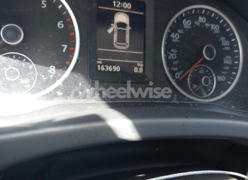 Photo 16 of 2017 Volkswagen Tiguan 2.0T S (VIN WVGAV7AX9HW501872)