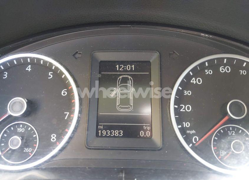 Photo 7 of 2013 Volkswagen Tiguan S/SE/SEL (VIN WVGAV7AXXDW542019)