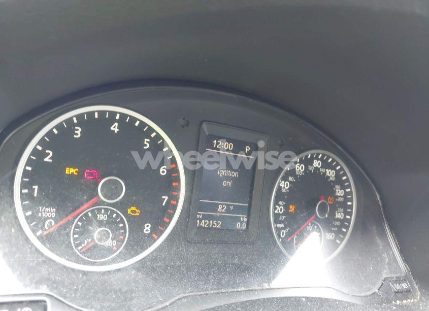 Photo 7 of 2014 Volkswagen Tiguan SE (VIN WVGBV3AX1EW576722)